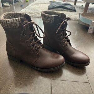 Brown Combat Boots Size 11 Women’s